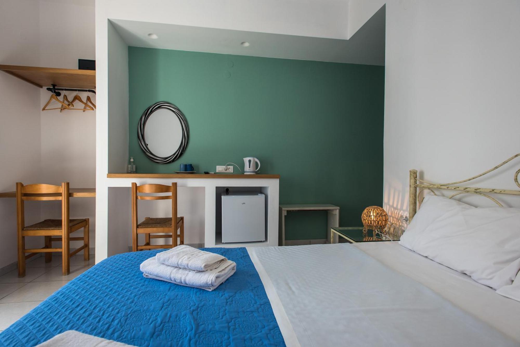 V-Rooms In Milos Cyclades Pollonia Exterior foto