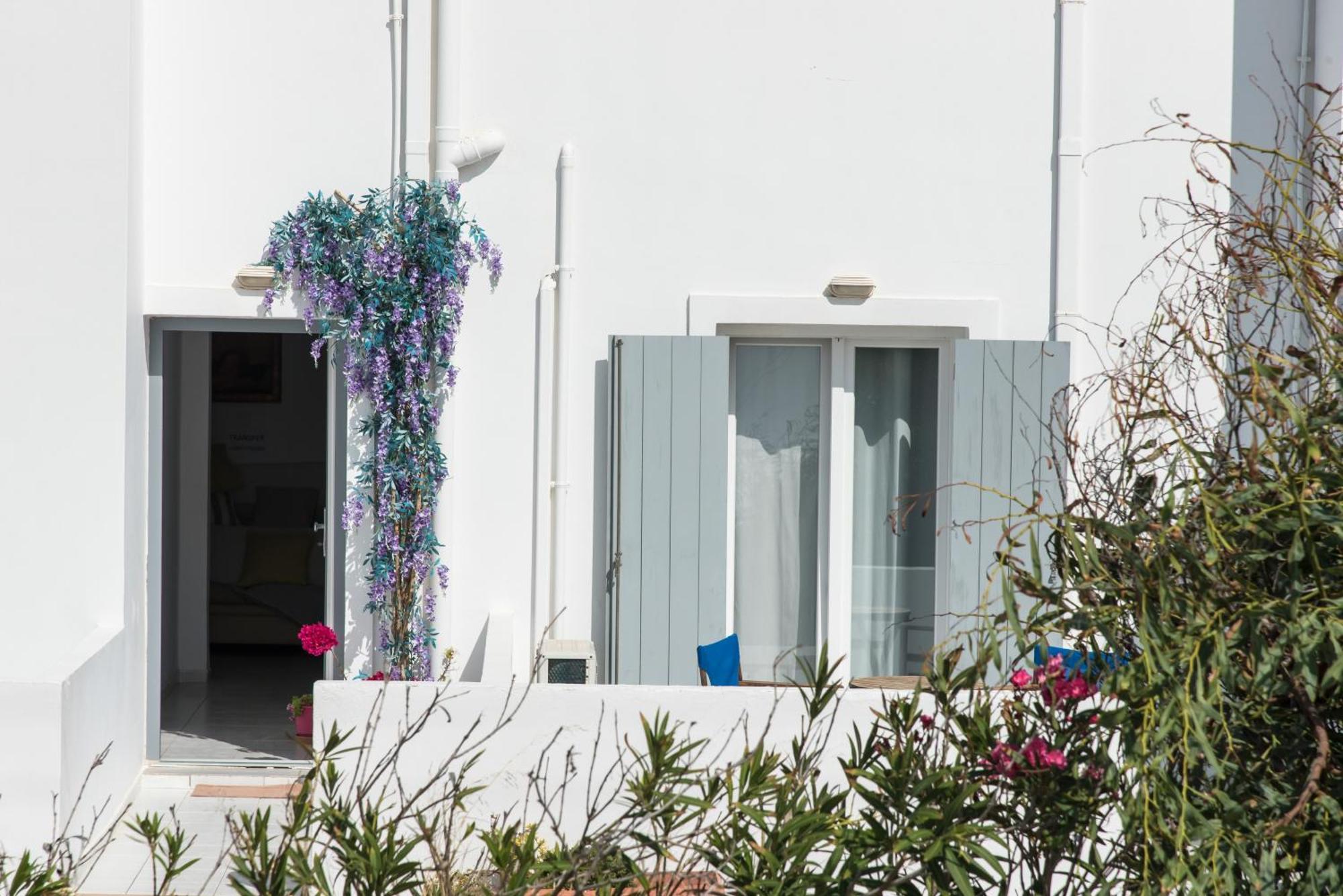 V-Rooms In Milos Cyclades Pollonia Exterior foto